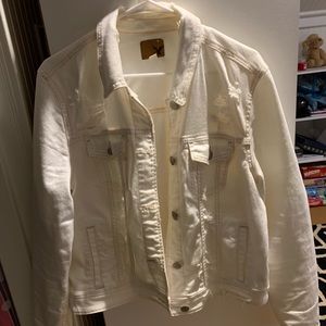 American eagle ripped white jean jacket